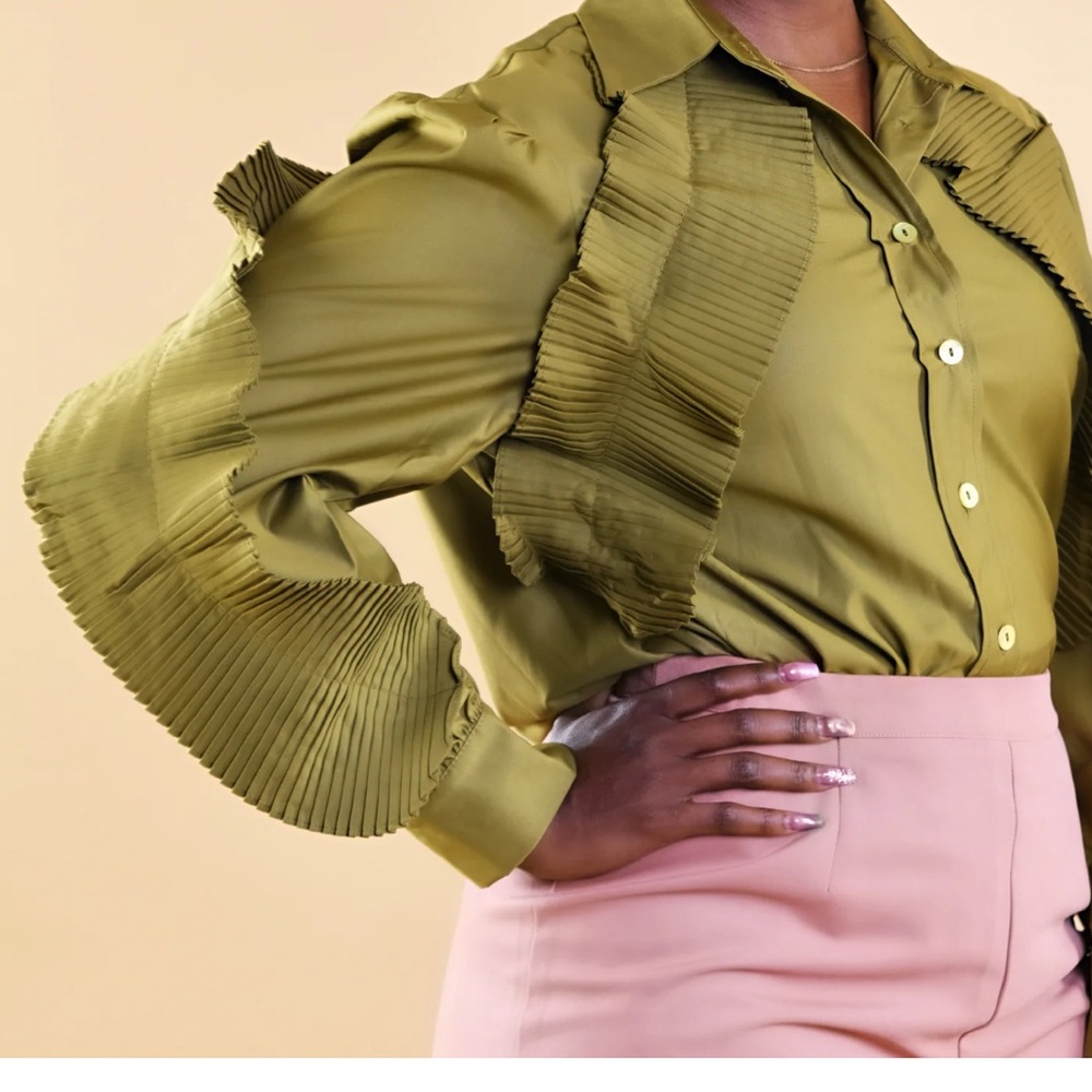 Pleated Detail Olive Green Button-Down Shirt - Picture 9 of 11